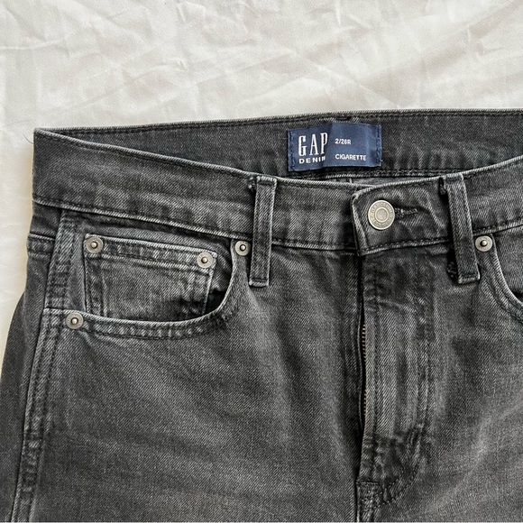 Gap Jeans - Picture 3 of 9